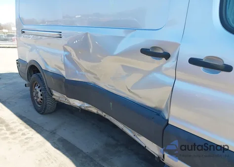 2020 Ford Transit-250 z USA, uszkodzony, nr VIN 1FTBR2CG5LKB33607